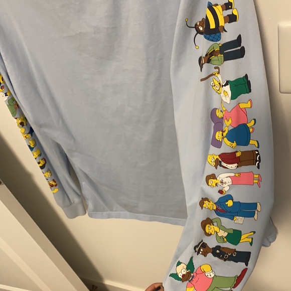 H&M Simpsons Graphic Long Sleeve - Picture 3 of 5